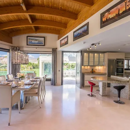 10 Bedrooms New Golden Mile, Marbella Estepona